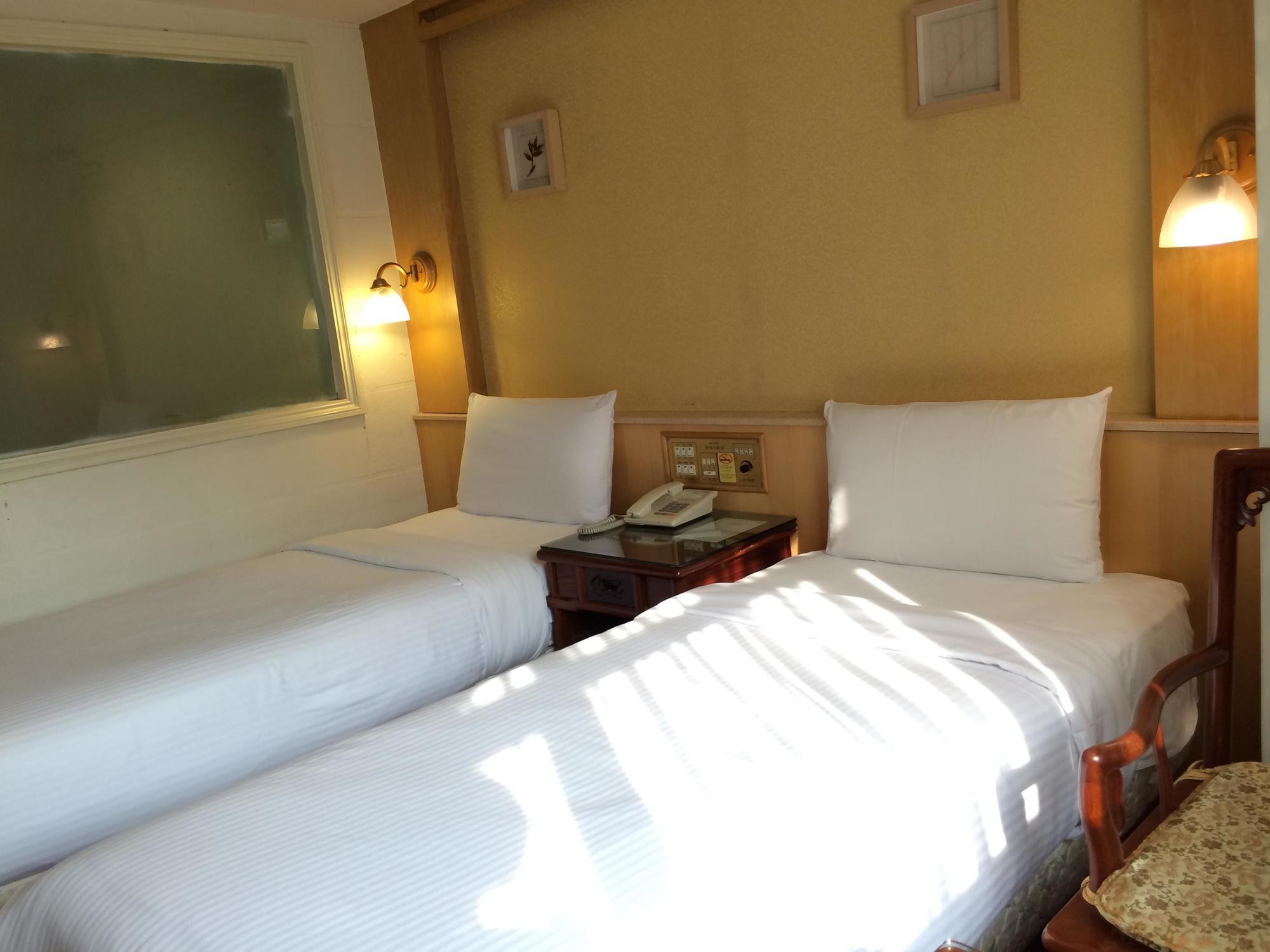 Kdm Hotel Taipei Esterno foto
